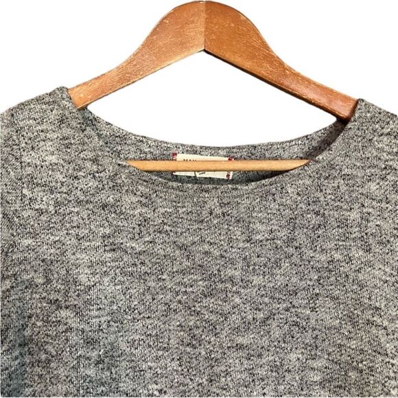 3 for $30! Max studio grey crew neck sweater - Picture 2 of 14